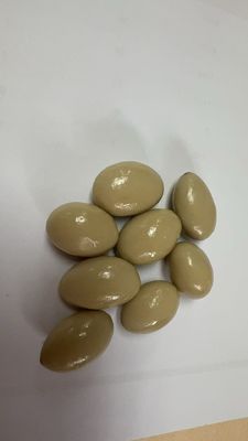 Noix enrobées de chocolat (amandes) & Noix enrobées de chocolat au yaourt (amandes)