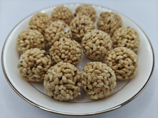 Boules de riz protéinées et aux noix, emballage en vrac