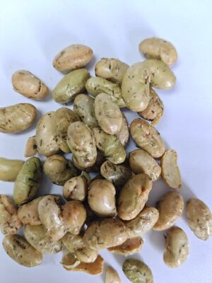 Low Fat Soya Bean Snacks Featuring Honey Flavor and Baking Style Perfect for Nutritious Snack Solutions