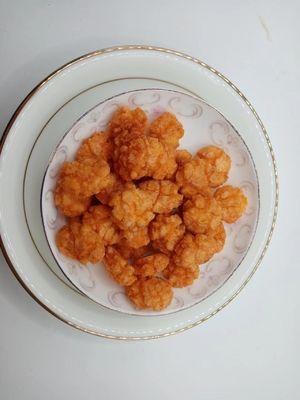 Des biscuits au riz frit