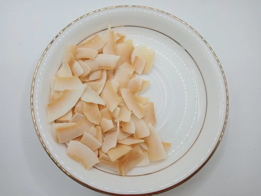 Des flocons de noix de coco