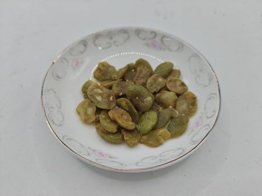 Chips de haricots émeraude infusés d'ail doré noir