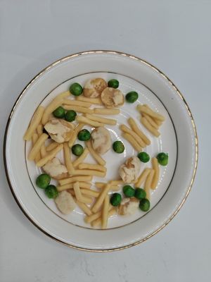 Snack à base de crevettes et de haricots cuits au sel