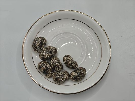 Noix de sésame noire et blanche