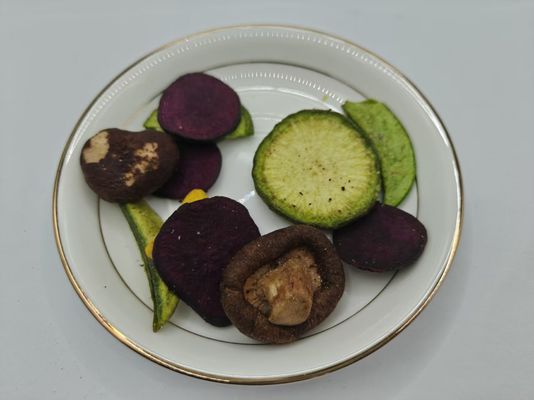 Découvrez la combinaison parfaite d'ingrédients naturels : Noix de macadamia grillées avec le mélange VF VEGE