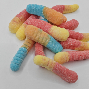 Douceur personnalisée Caterpillar Douceur 20g*20pcs Taille de l'emballage Saine Ours en caoutchouc Snacks de fruits pour les enfants