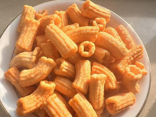 Mixe de biscuits de riz au goût sucré et épicé avec texture croustillante et disponibilité OEM