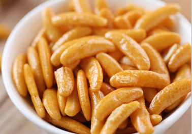 Nourritures mélangées enduites salées de Sancks de pois d'arachides de riz de préparation épicée de biscuit