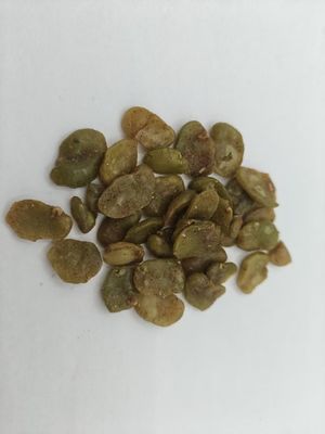 Chips de haricots émeraude infusés d'ail doré noir