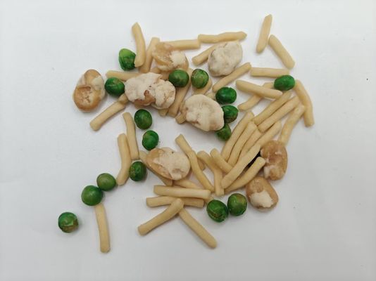 Snack à base de crevettes et de haricots cuits au sel
