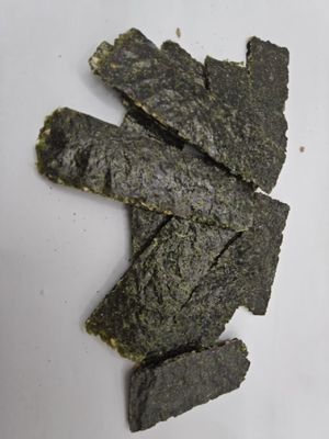 Des collations d'algues croquantes