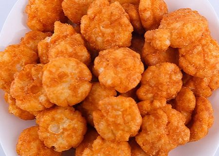 Le ketchup assaisonne la tomate ronde d'OEM de biscuits de riz assaisonnant les casse-croûte croustillants