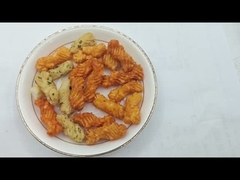 Craquelins de riz mélangés à la fusion de saveurs d'algues et de sauce soja